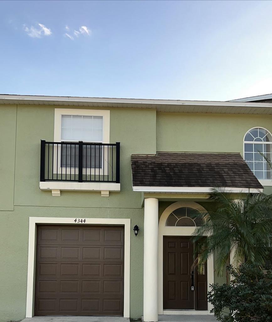 PARADISE COVE - Residential Lease