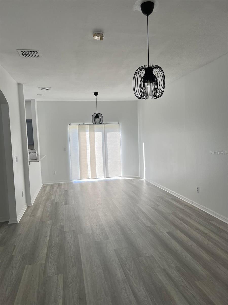 PARADISE COVE - Residential Lease