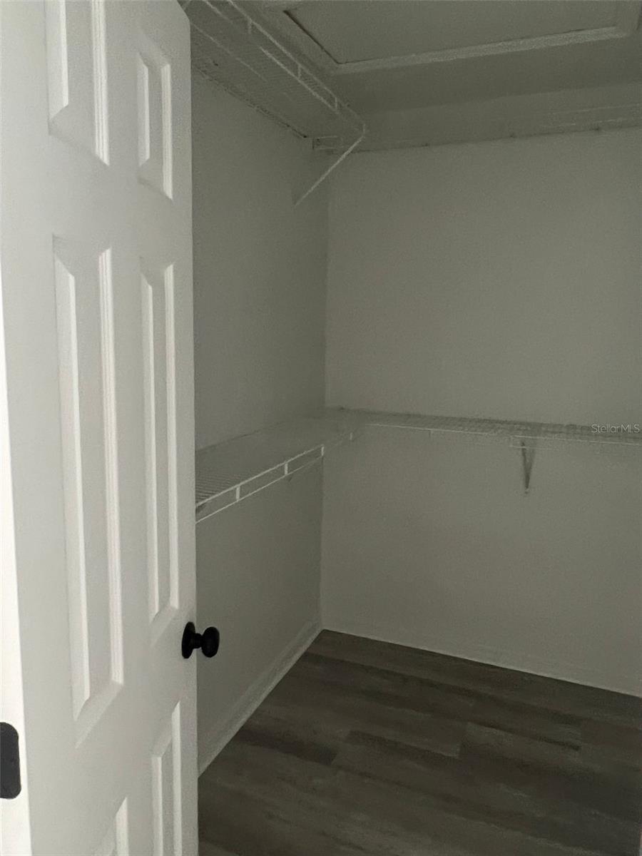 PARADISE COVE - Residential Lease