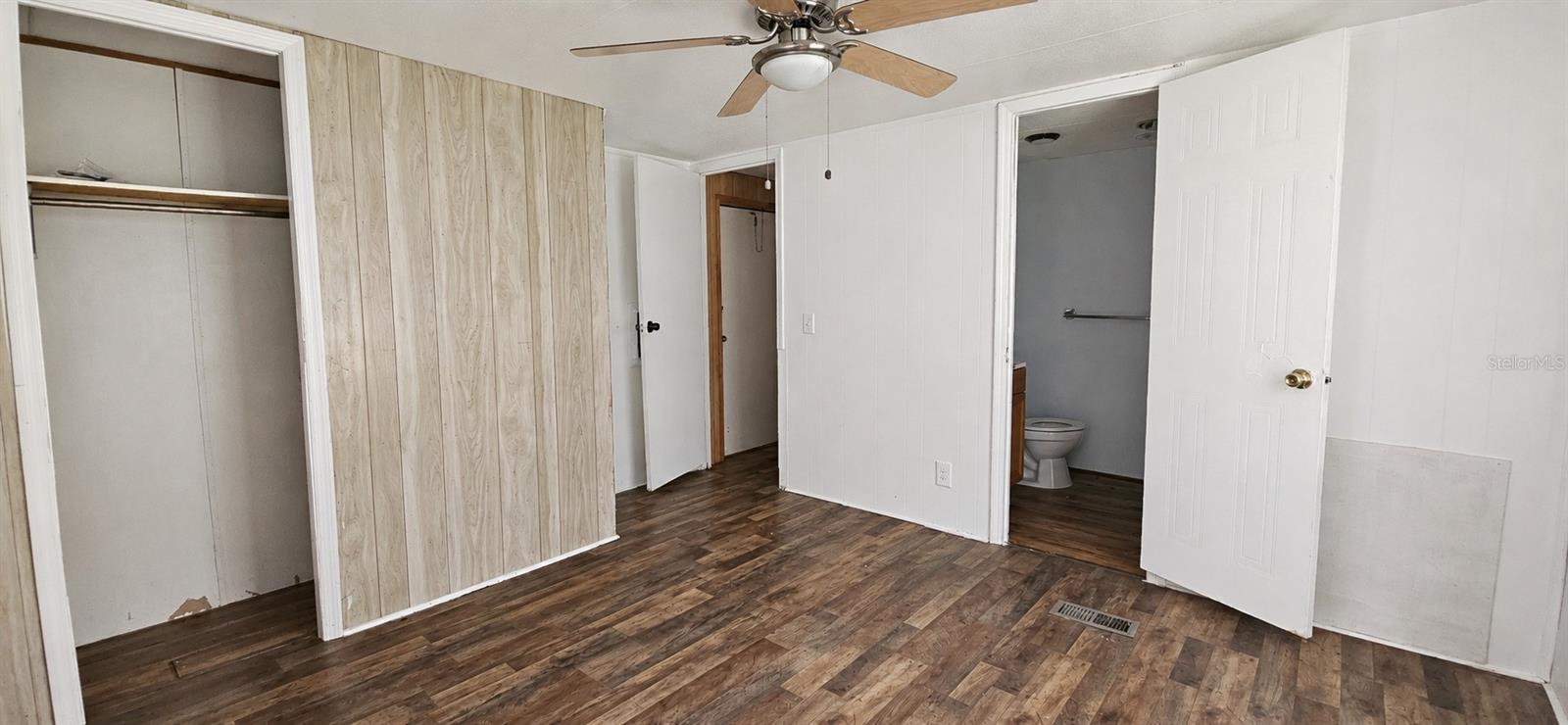 INTERLACHEN LAKES ESTATES - Residential