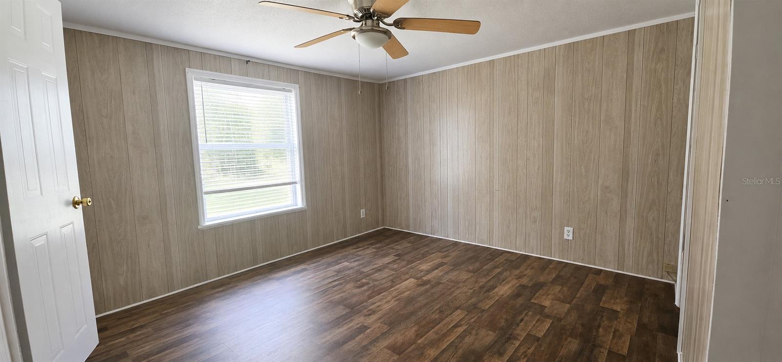 INTERLACHEN LAKES ESTATES - Residential
