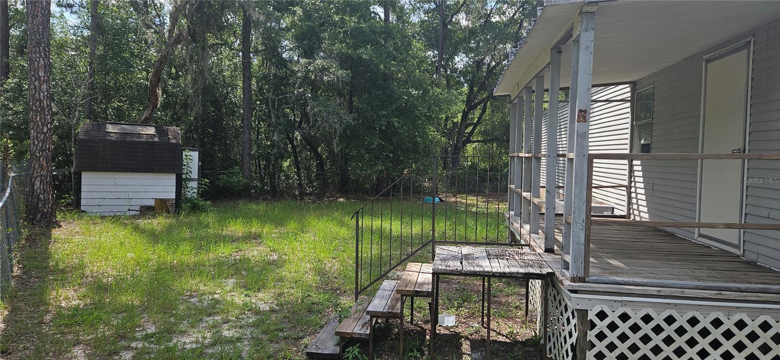 INTERLACHEN LAKES ESTATES - Residential