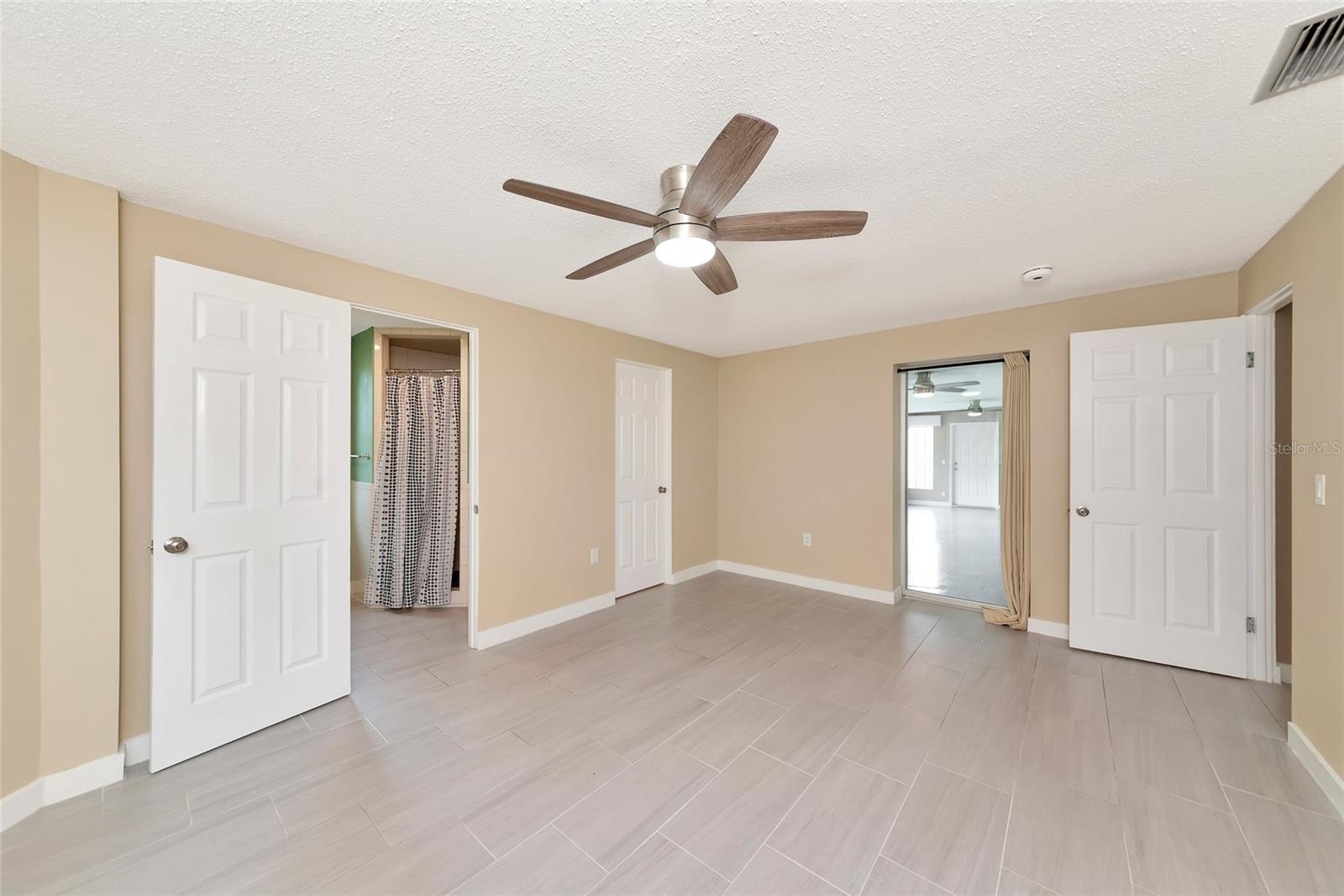 LAKEWOOD TR A - Residential