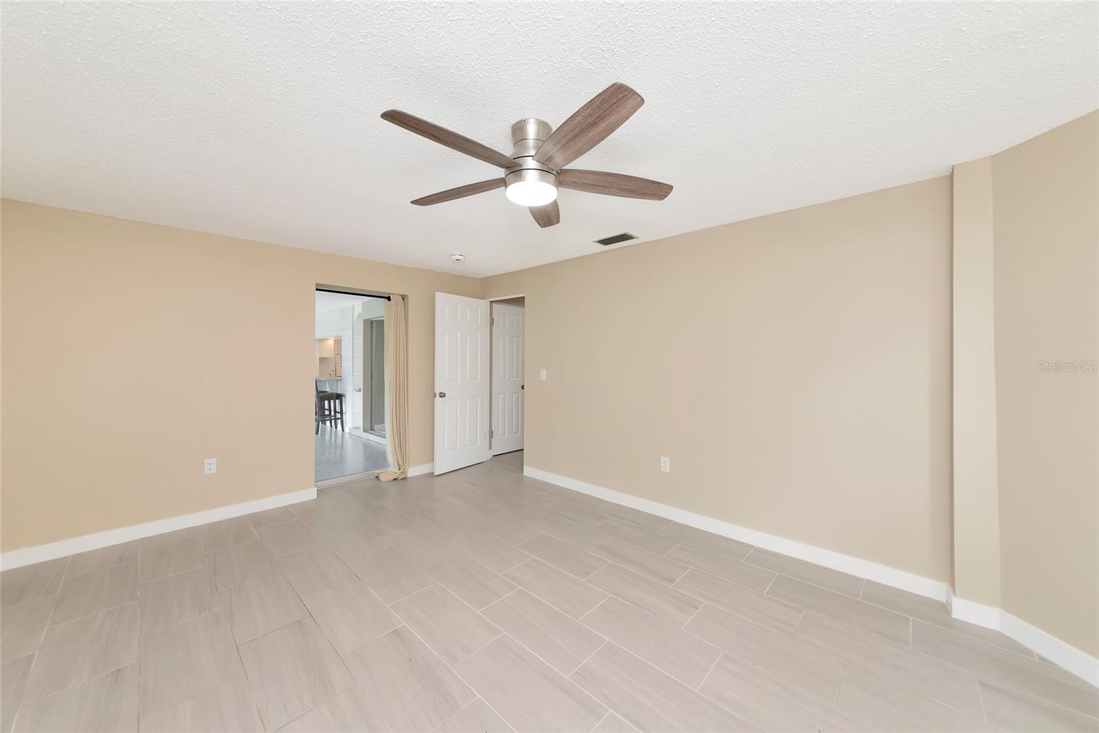 LAKEWOOD TR A - Residential