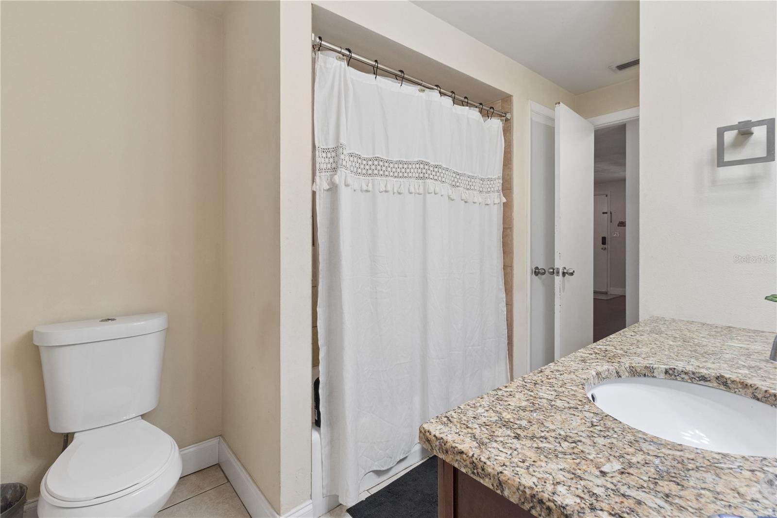 JASMINE LAKES - Residential