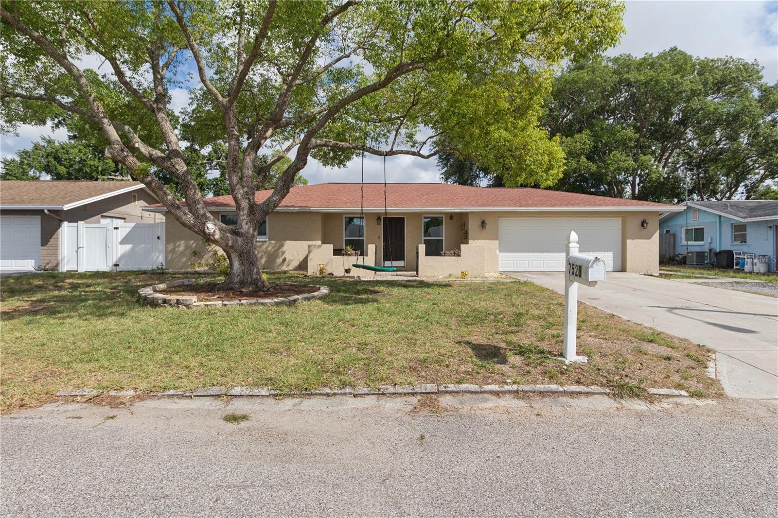 JASMINE LAKES - Residential