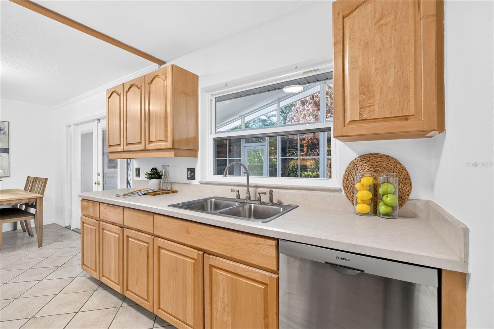 LAUREL SPGS - Residential