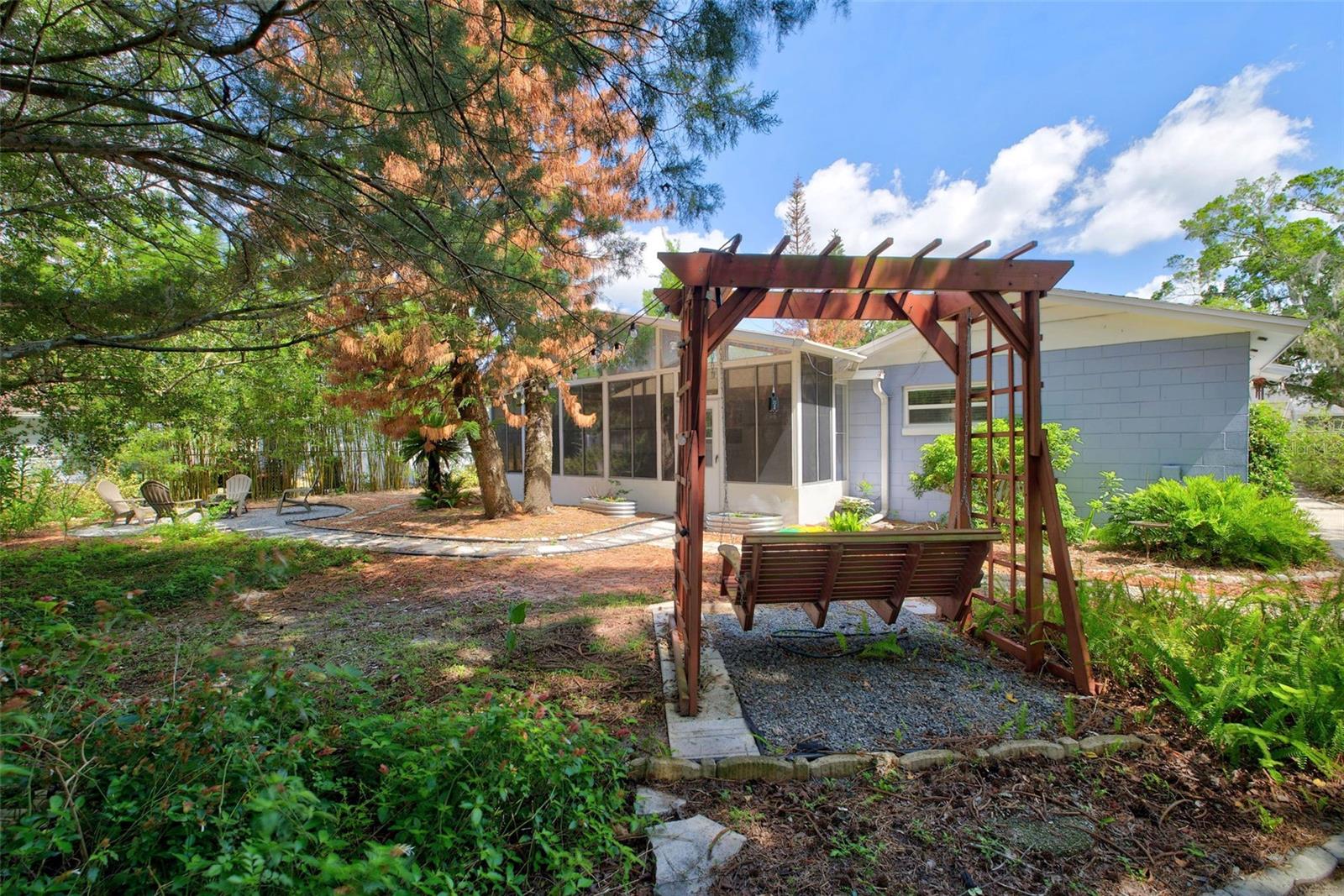 LAUREL SPGS - Residential