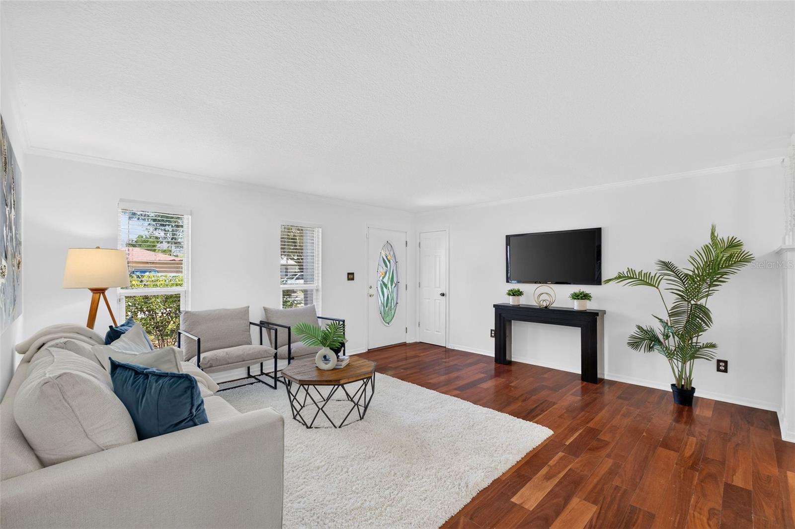 LAUREL SPGS - Residential