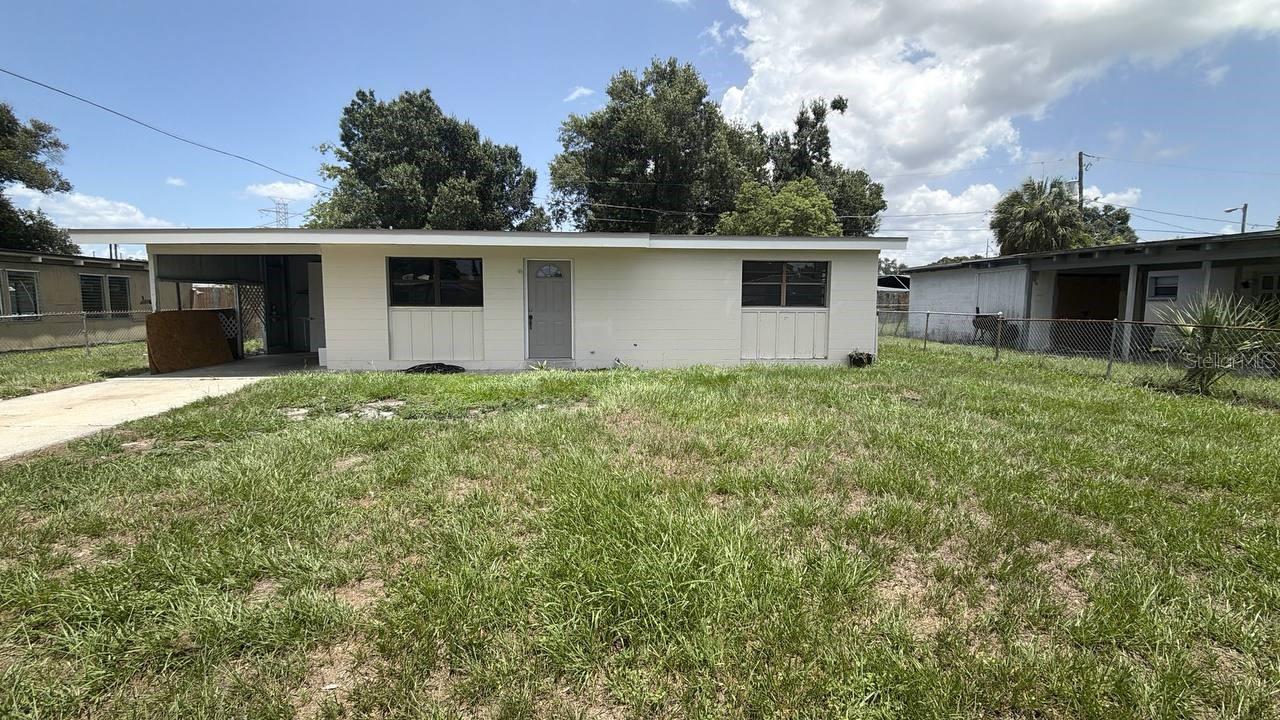 This beautifully updated block home sits on a massive lot, Strategically located with access to the Selmon Expressway and I-75, making your commute a breeze to Downtown Tampa, Ybor City, Brandon, and the Westfield Mall. Properties with this level of detail and immediate income potential rarely hit the market in this price range.