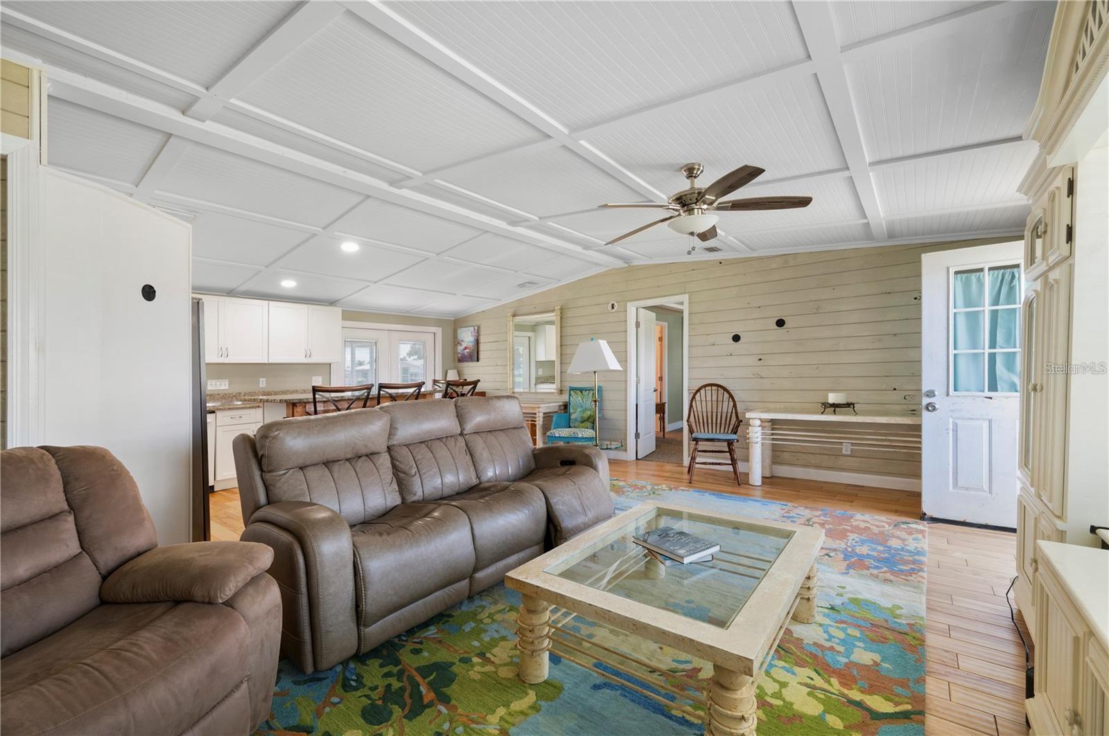 PELICAN POINTE - Residential Lease