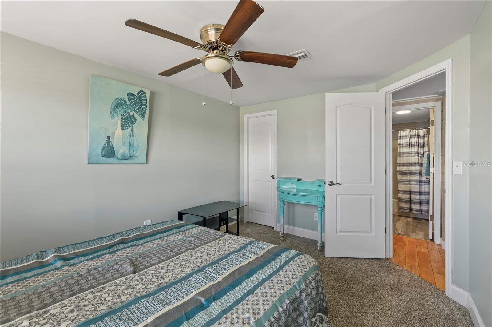 PELICAN POINTE - Residential Lease