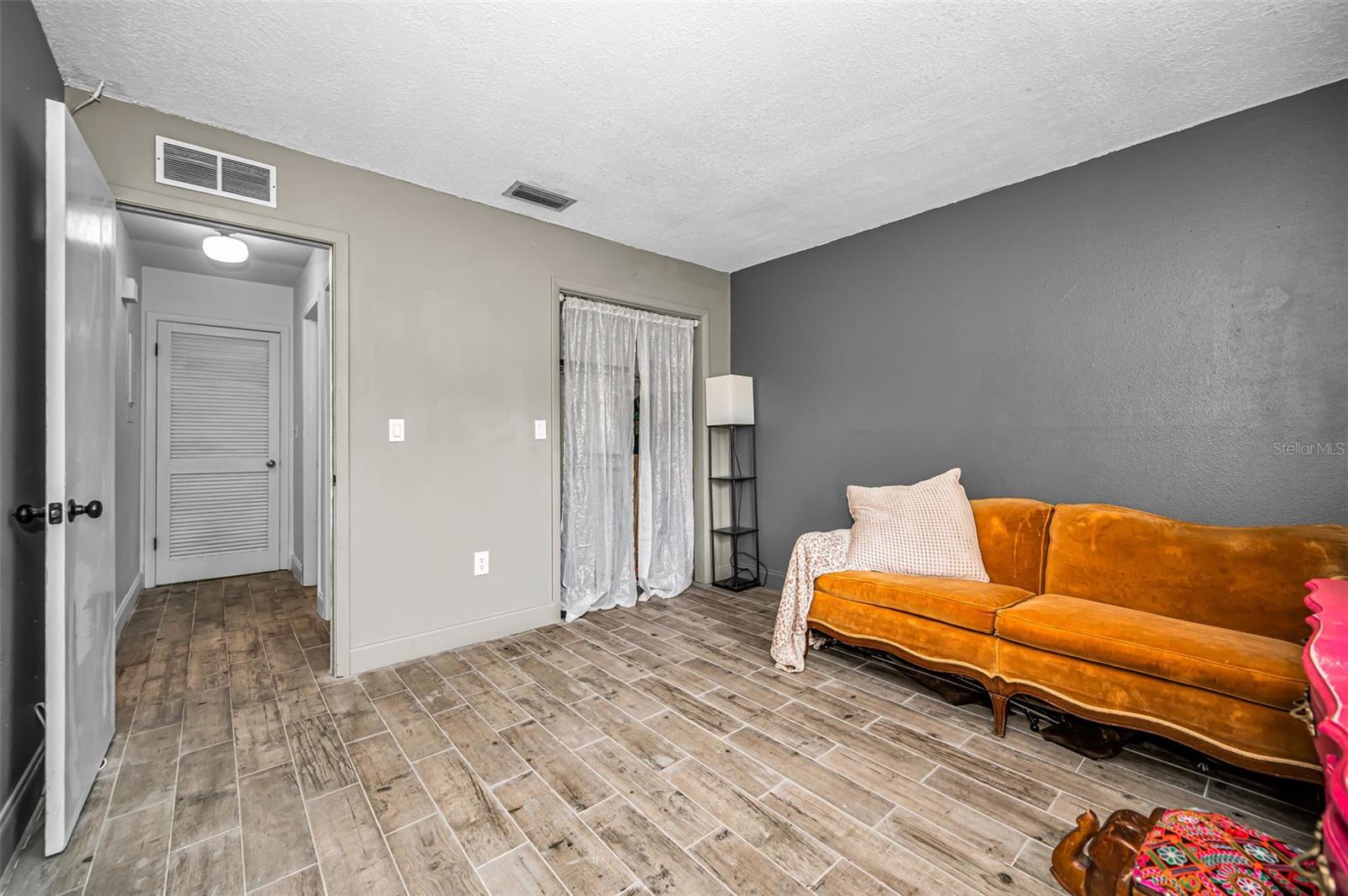 VILLAS OF BEACON GROVES - Residential