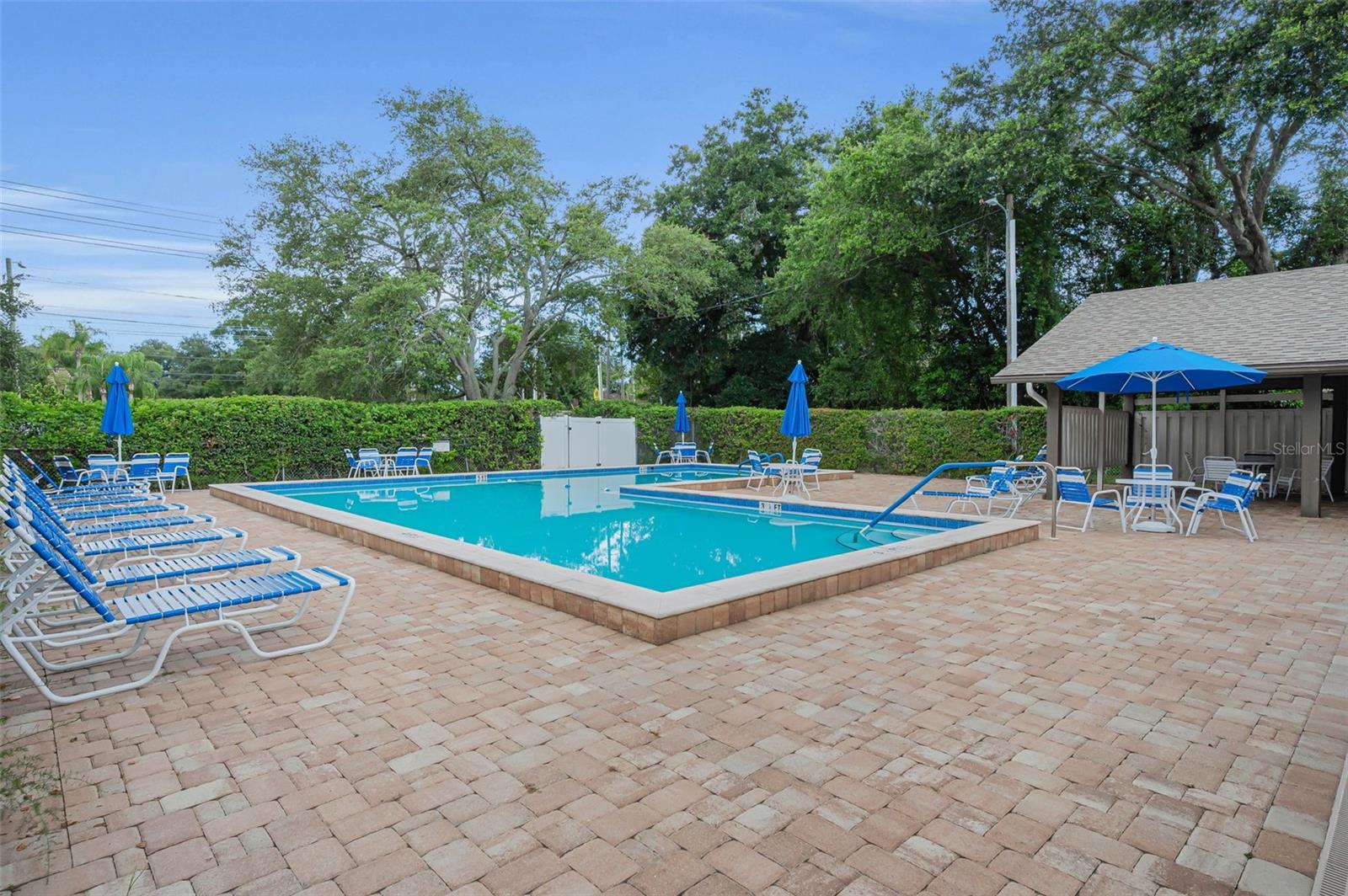 VILLAS OF BEACON GROVES - Residential