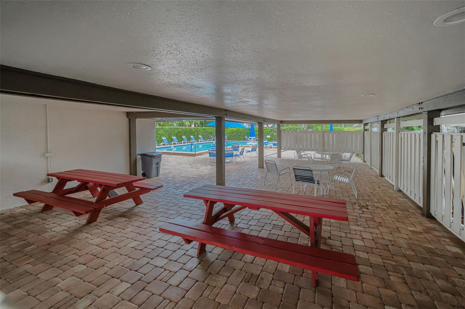 VILLAS OF BEACON GROVES - Residential