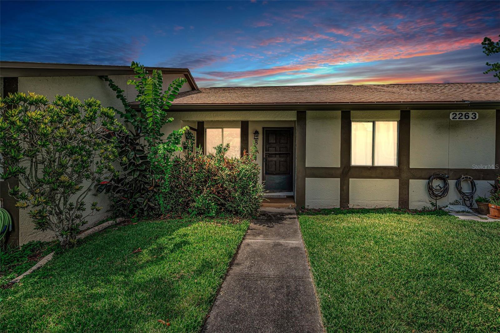 VILLAS OF BEACON GROVES - Residential