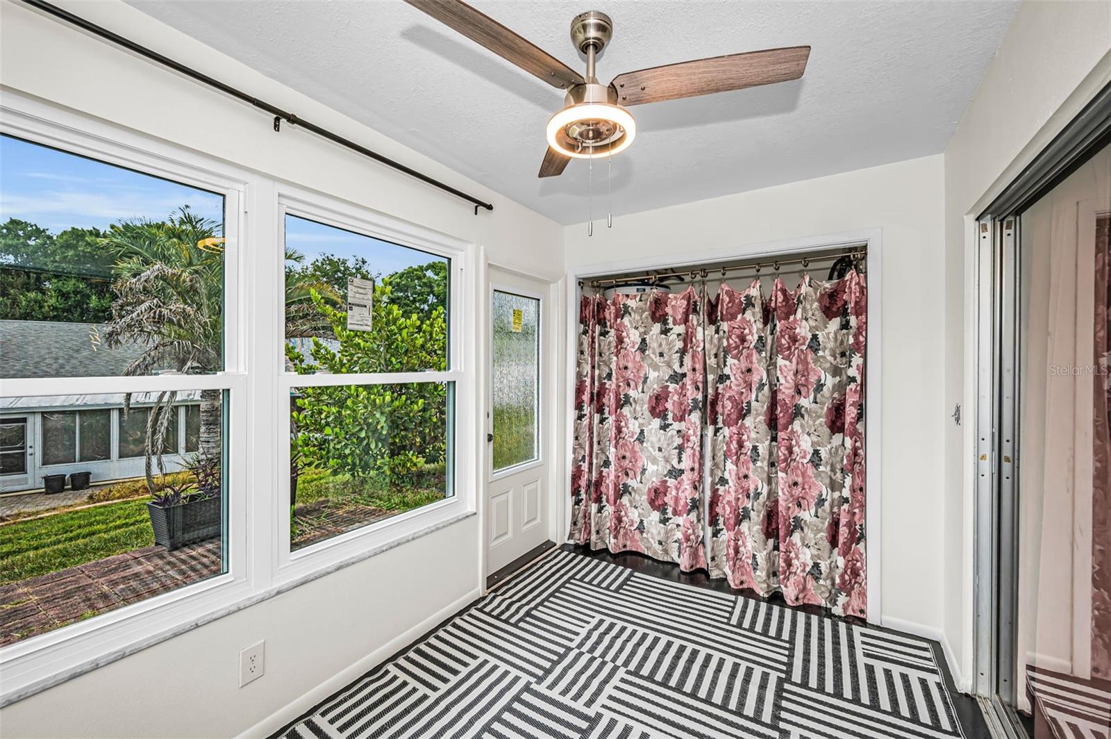 VILLAS OF BEACON GROVES - Residential
