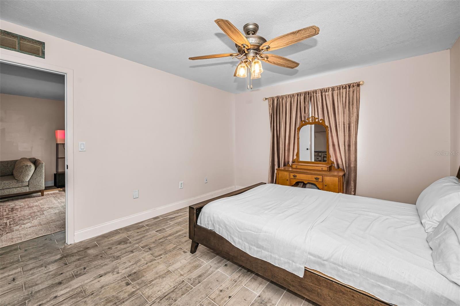 VILLAS OF BEACON GROVES - Residential