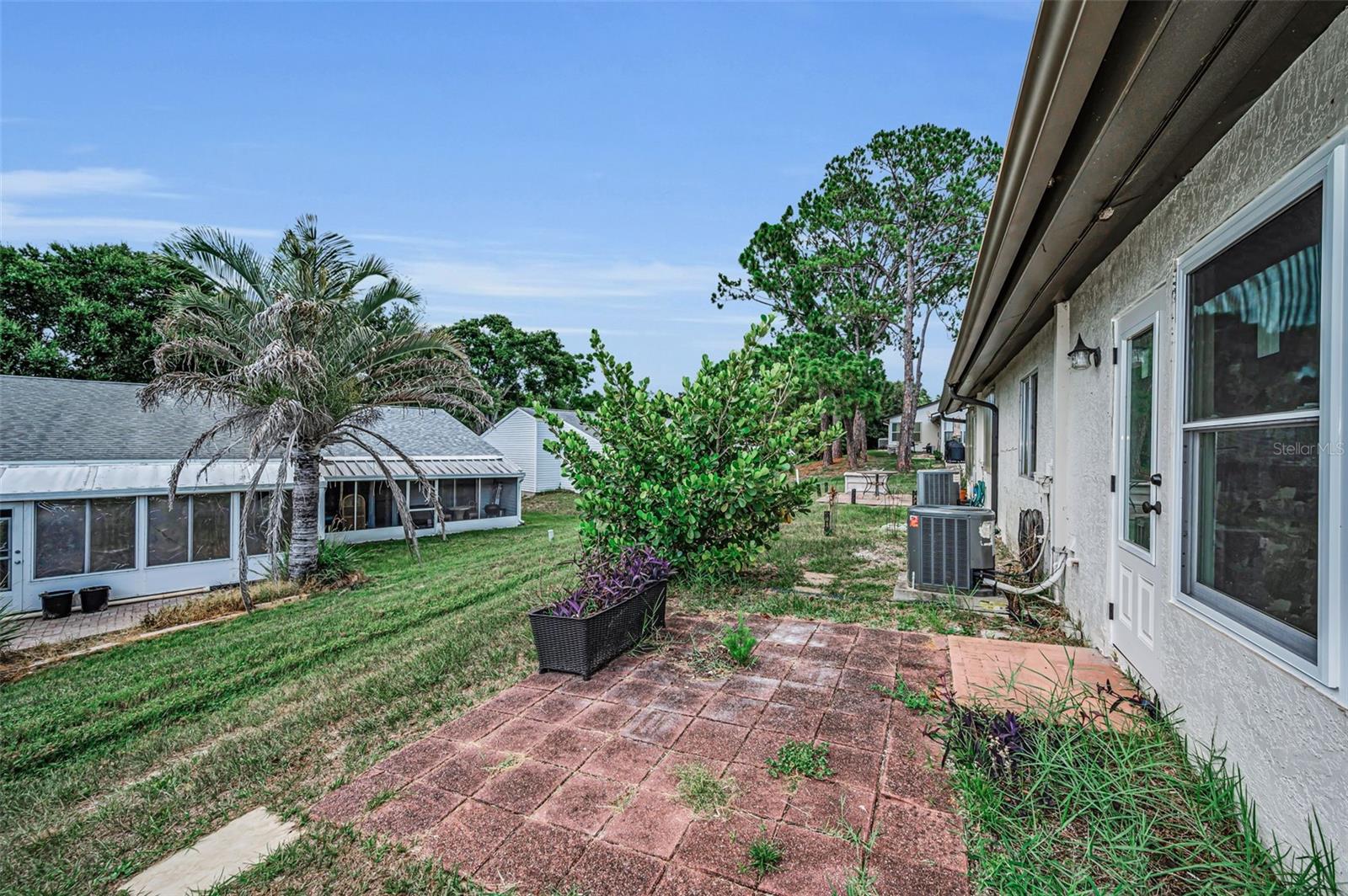 VILLAS OF BEACON GROVES - Residential