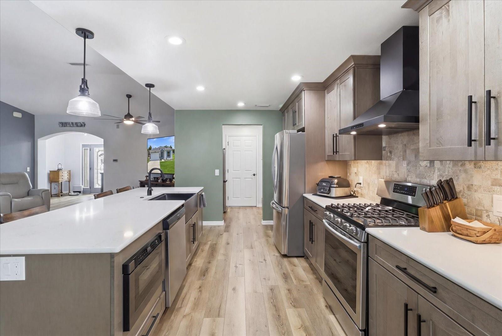 SUMMERGLEN PH 04 - Residential