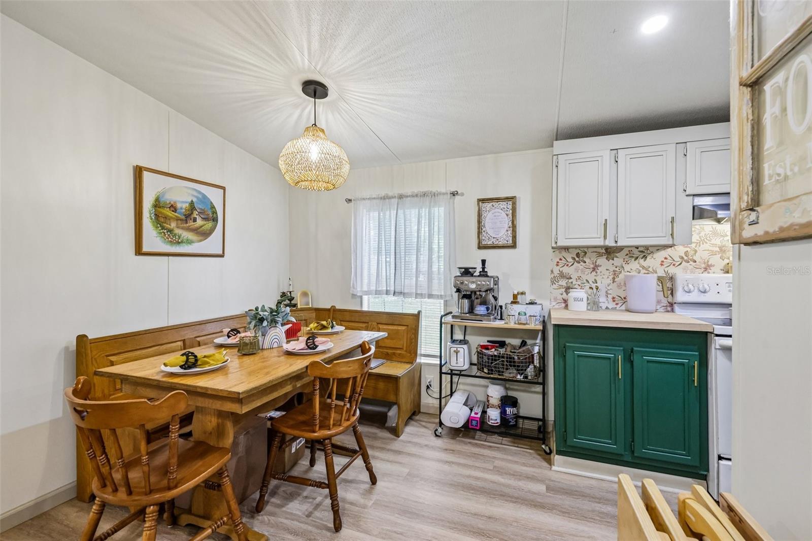 BREEZEWOOD ESTATE - Residential