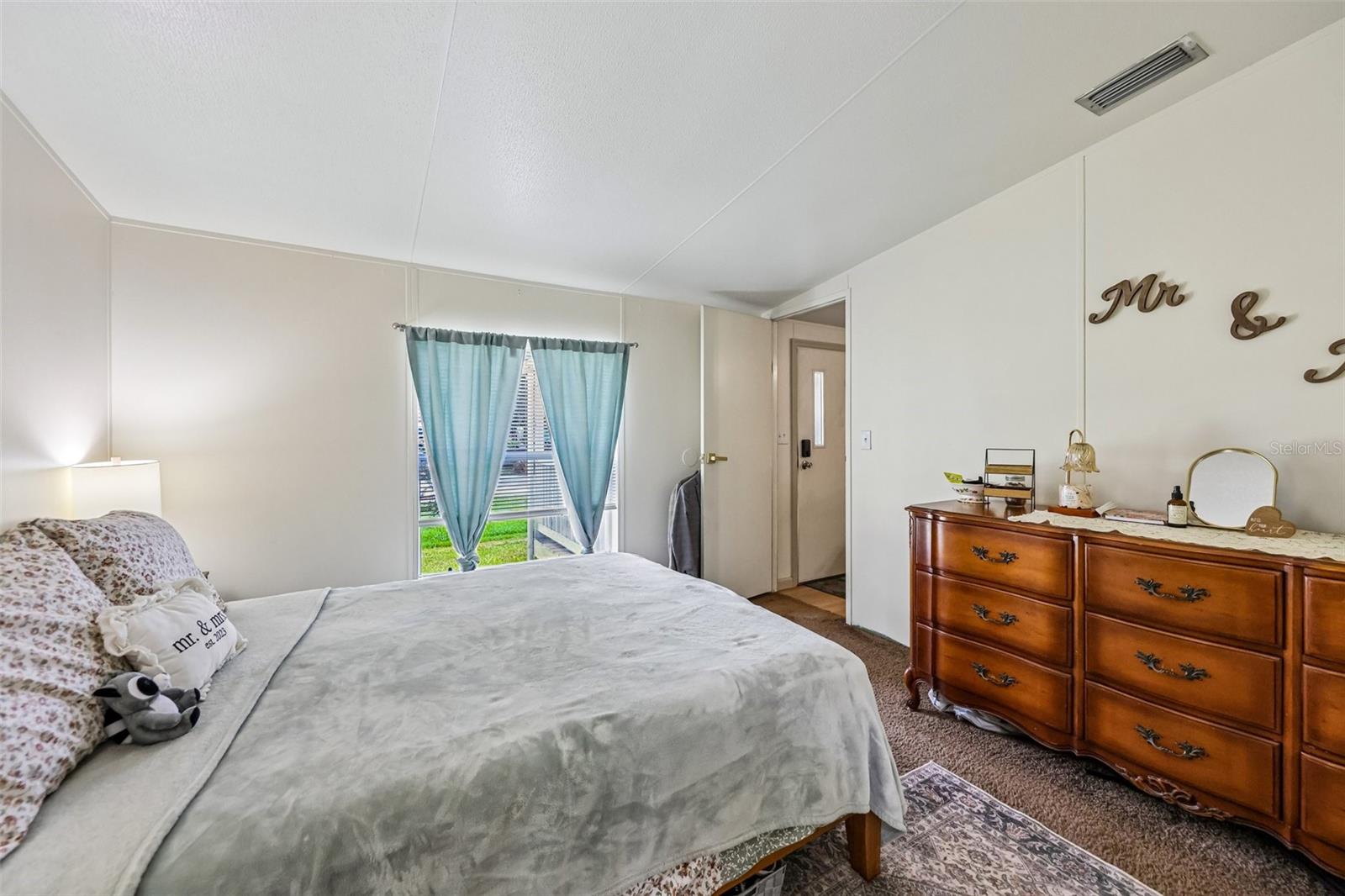 BREEZEWOOD ESTATE - Residential