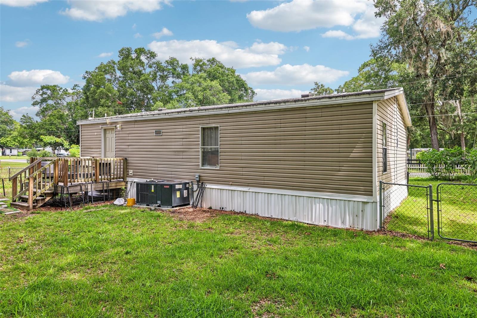 BREEZEWOOD ESTATE - Residential