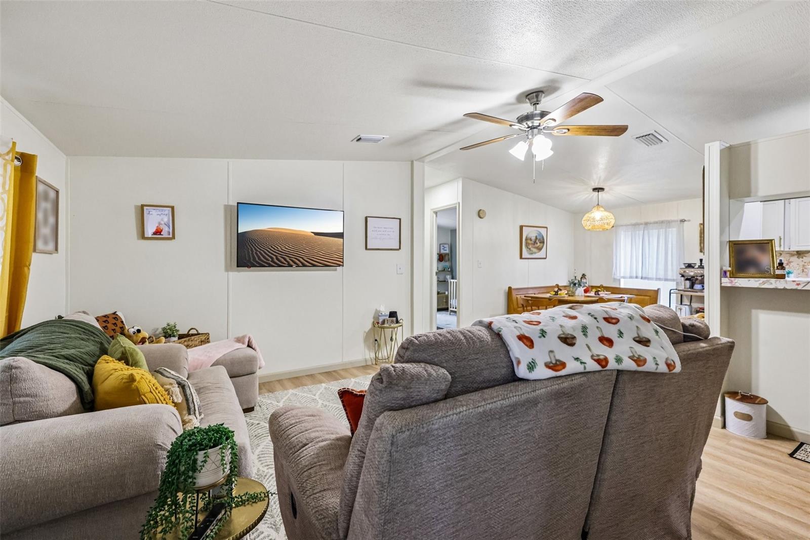 BREEZEWOOD ESTATE - Residential