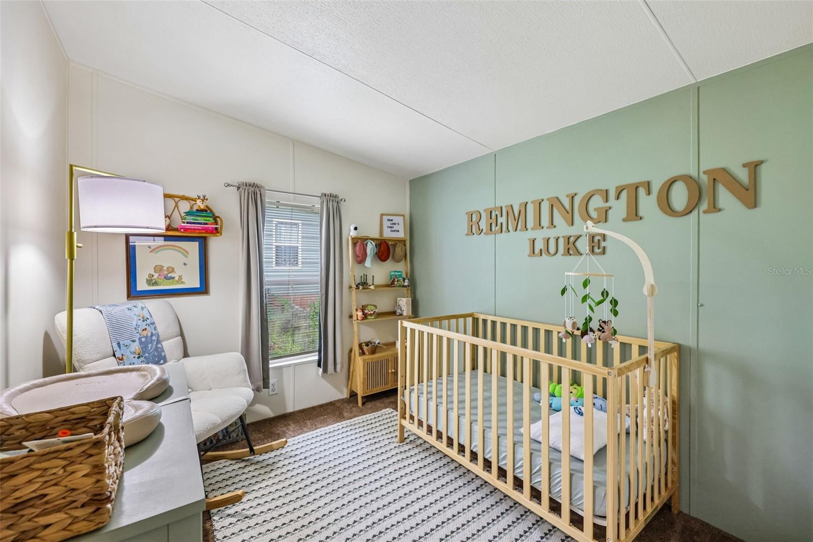 BREEZEWOOD ESTATE - Residential