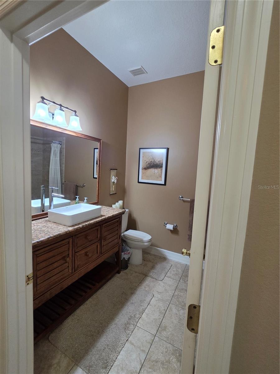 CREWS LAKE HILLS ESTATE - Residential