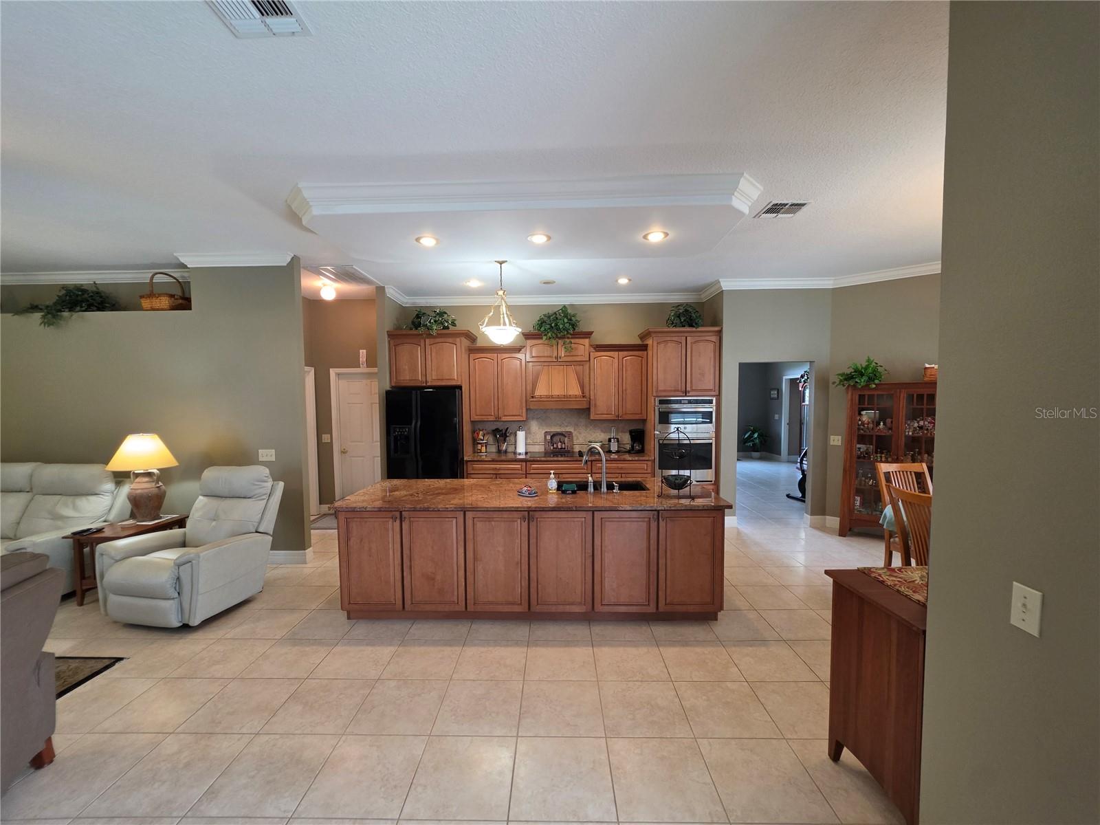 CREWS LAKE HILLS ESTATE - Residential
