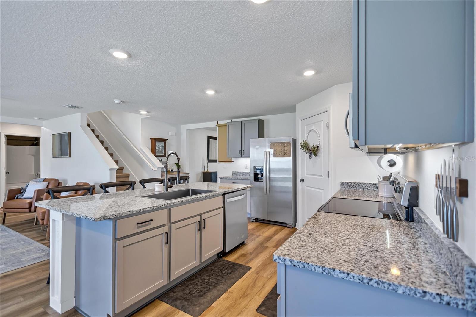 SUWANNEE LAKESIDE PH 2 & 3 - Residential