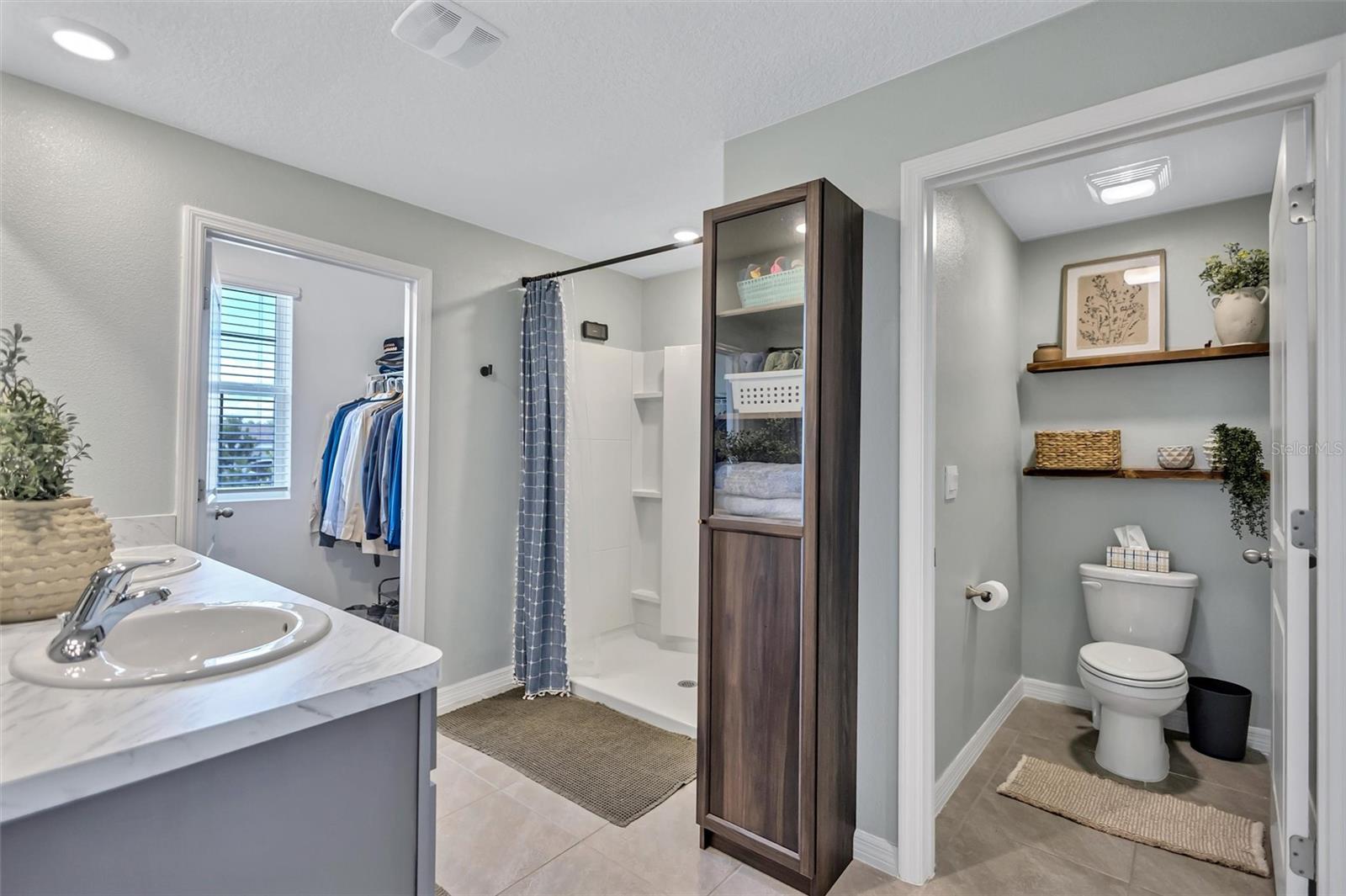 SUWANNEE LAKESIDE PH 2 & 3 - Residential