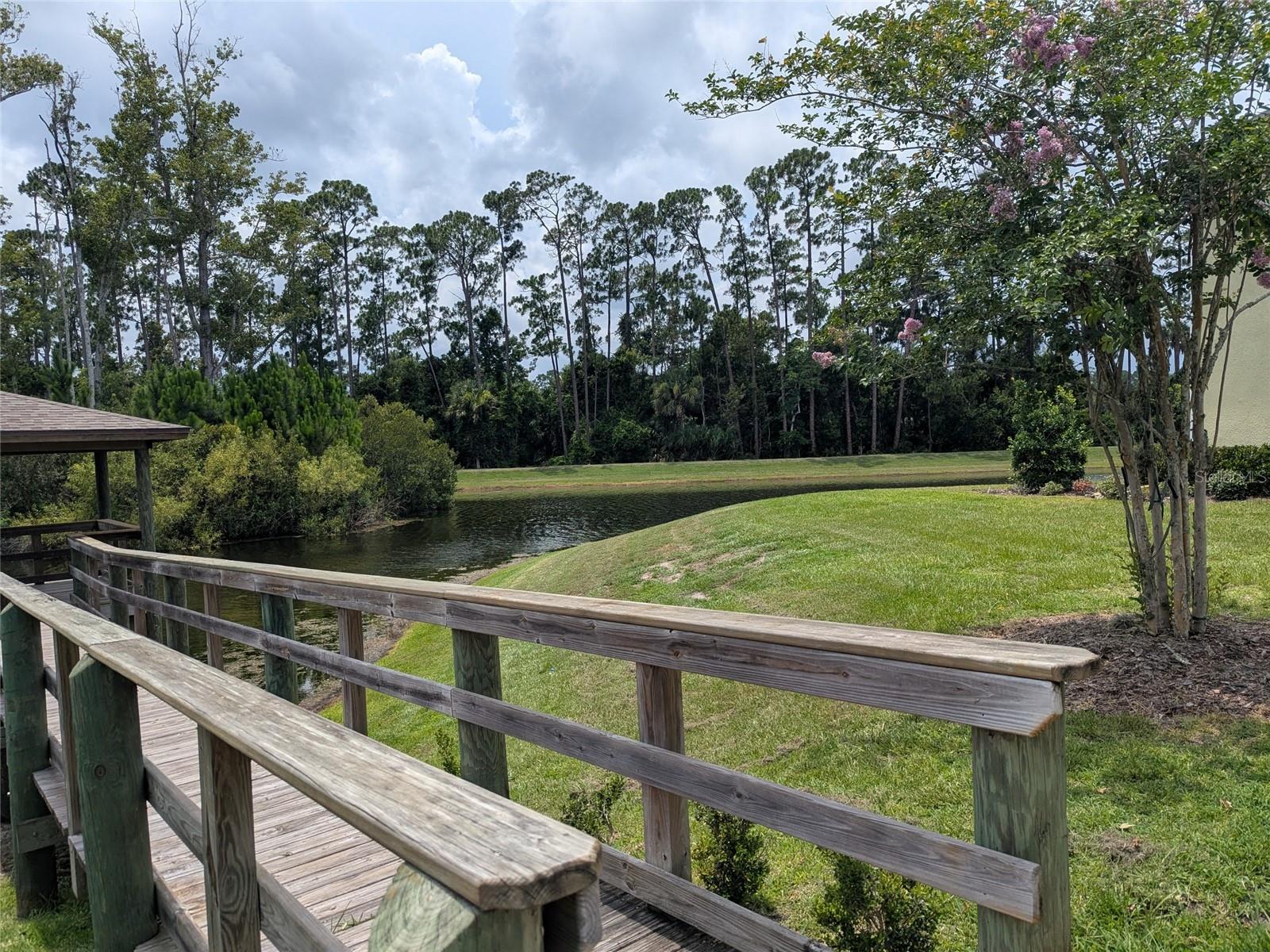 BELLA OAKS - Residential