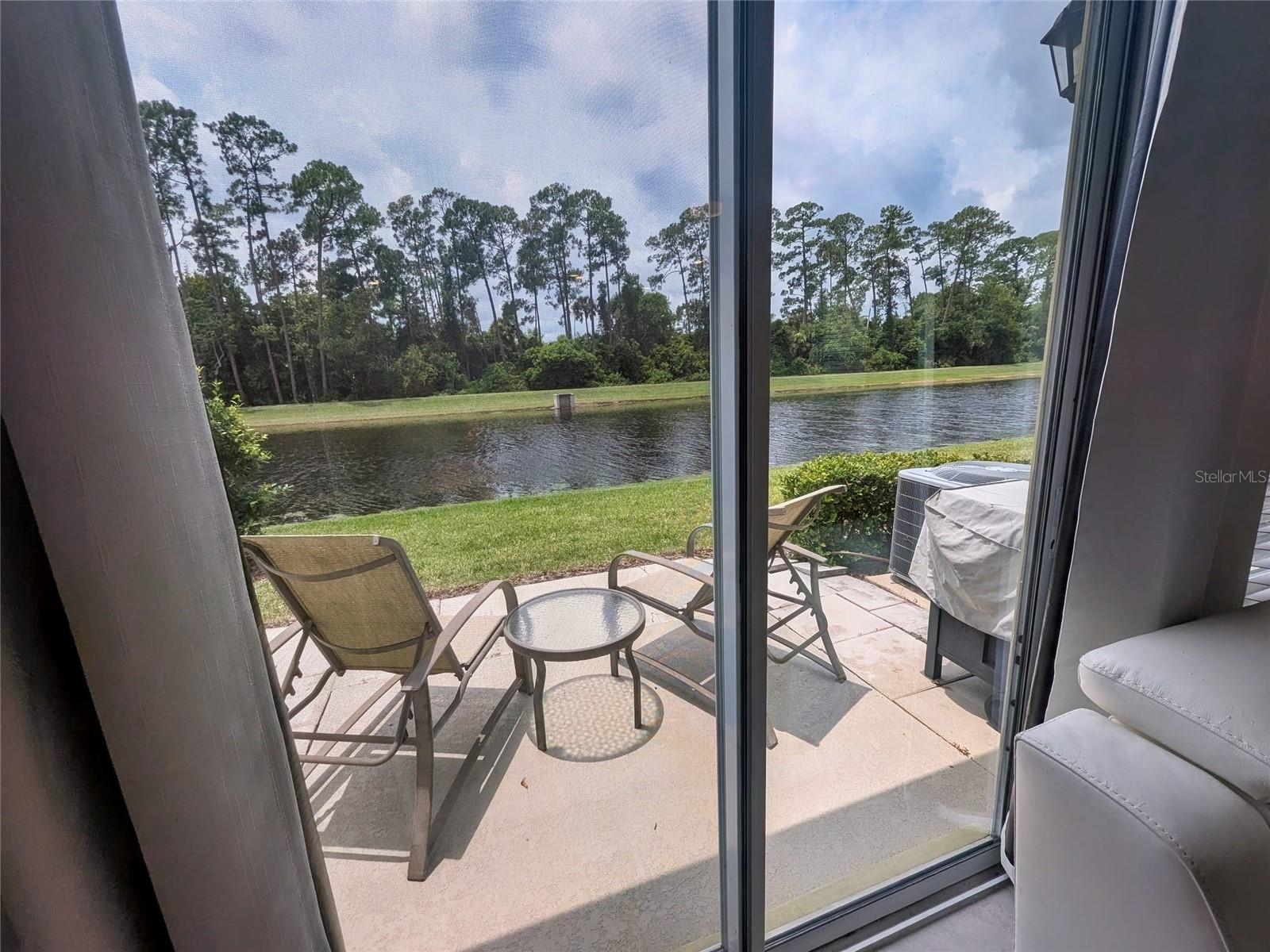 BELLA OAKS - Residential