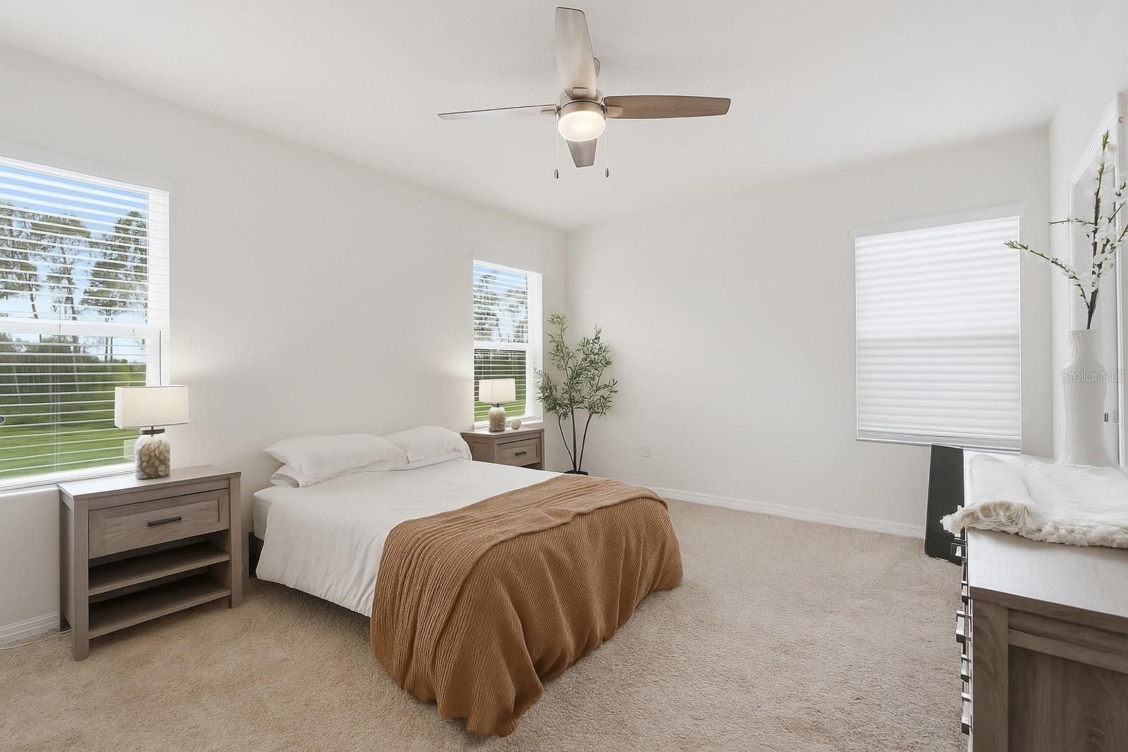 BELLA OAKS - Residential