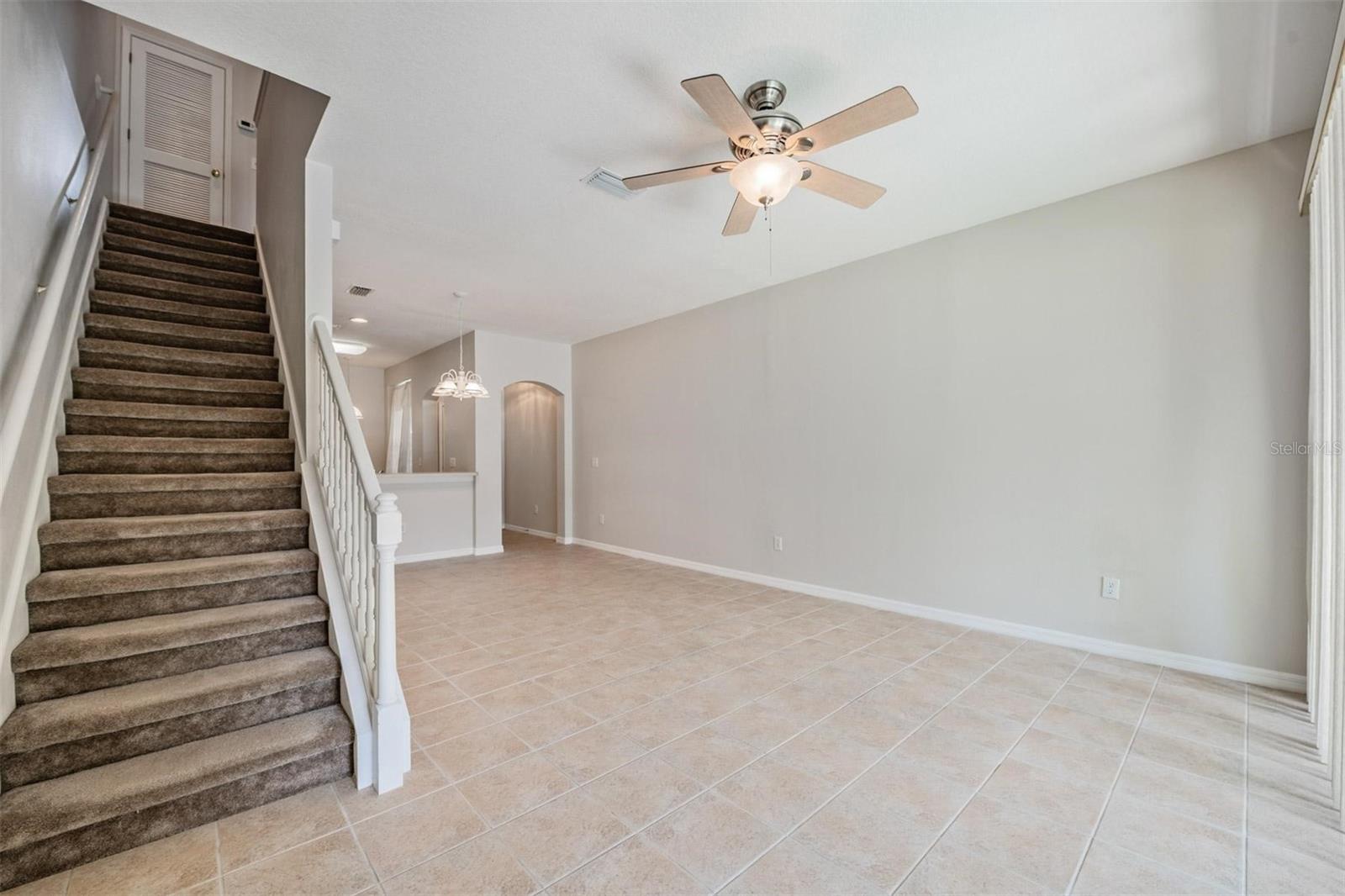 CHELSEA MANOR - Residential