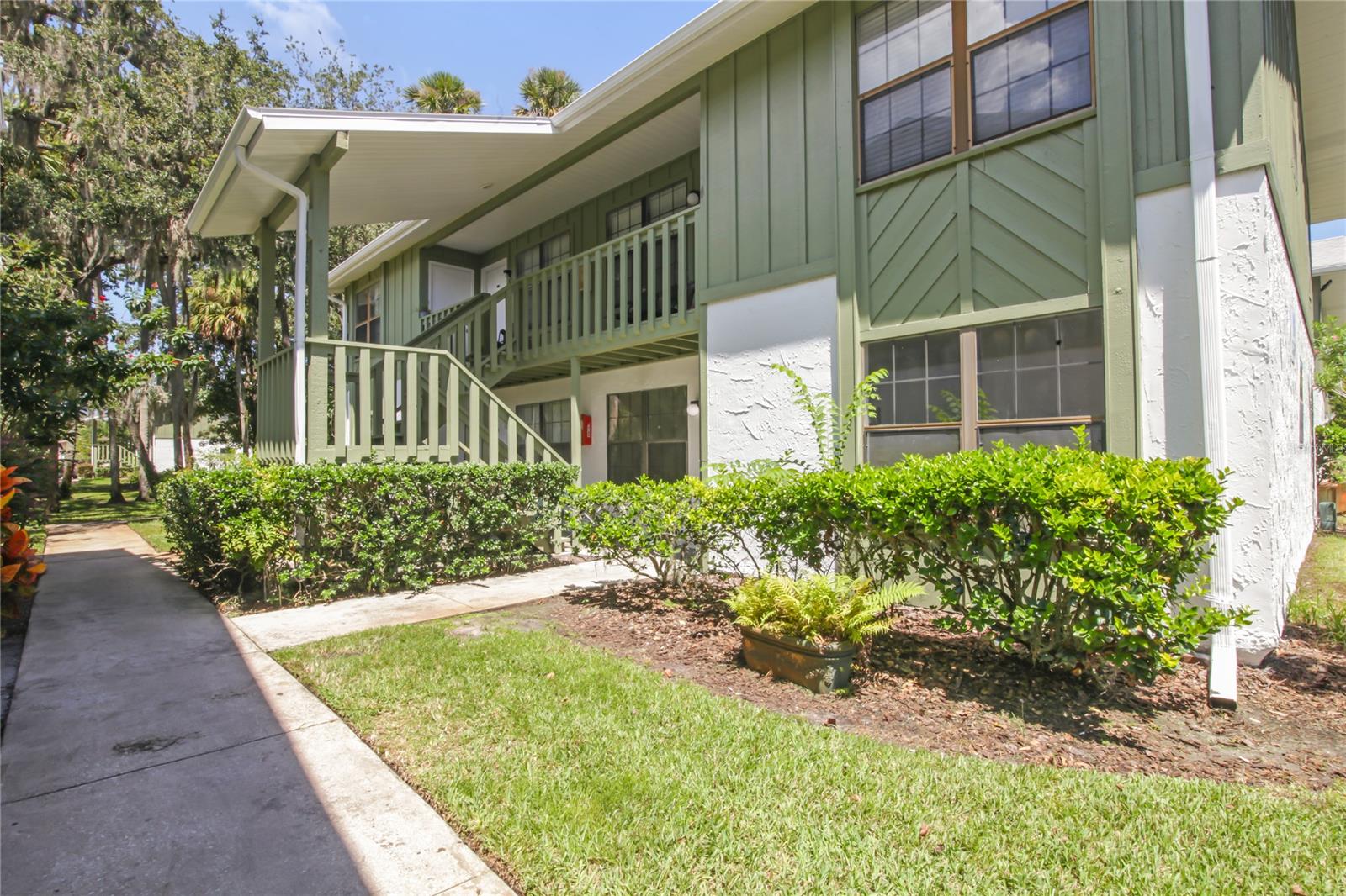 Come check out this remodeled, ground floor condo in quiet Holly Square. This condo features a brand new kitchen with granite countertops, hard flooring throughout, new interior paint, new vanity and toilet in bathroom. There is a community swimming pool, lush Florida landscaping, clubhouse and tennis courts. All of this and you are only 3 miles from the famous Daytona Beach! Whether you are looking for an affordable housing option or a great investment opportunity, this is it! Come see this condo today! ;LocationDescription: Condo ;Water: City