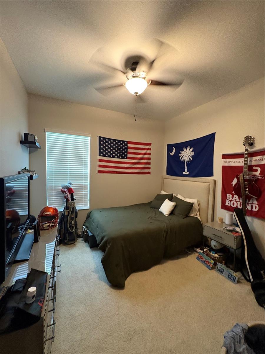VILLAGE/TRINITY LAKES - Residential Lease