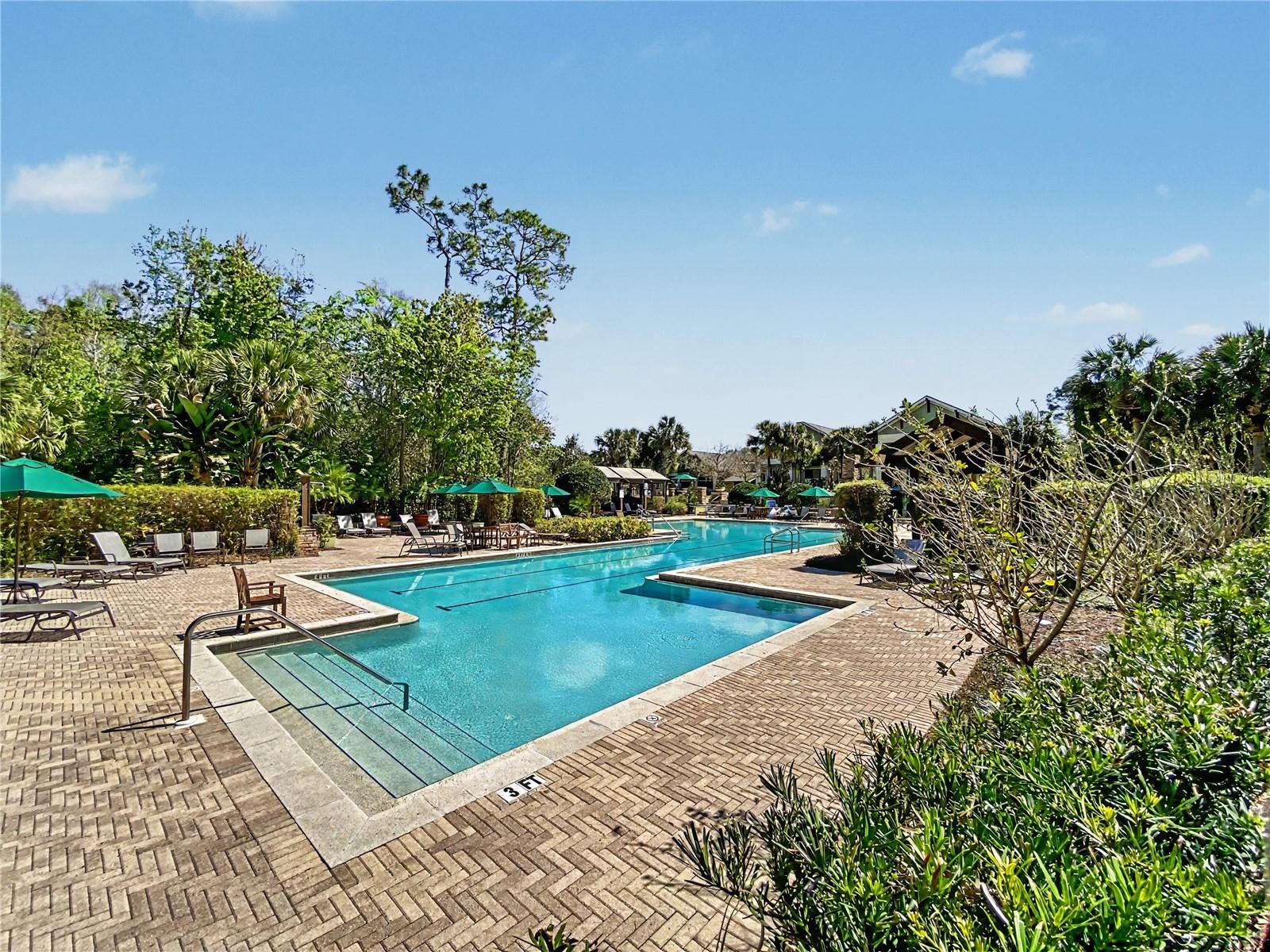 ARTISAN CLUB CONDO PH 3 - Residential