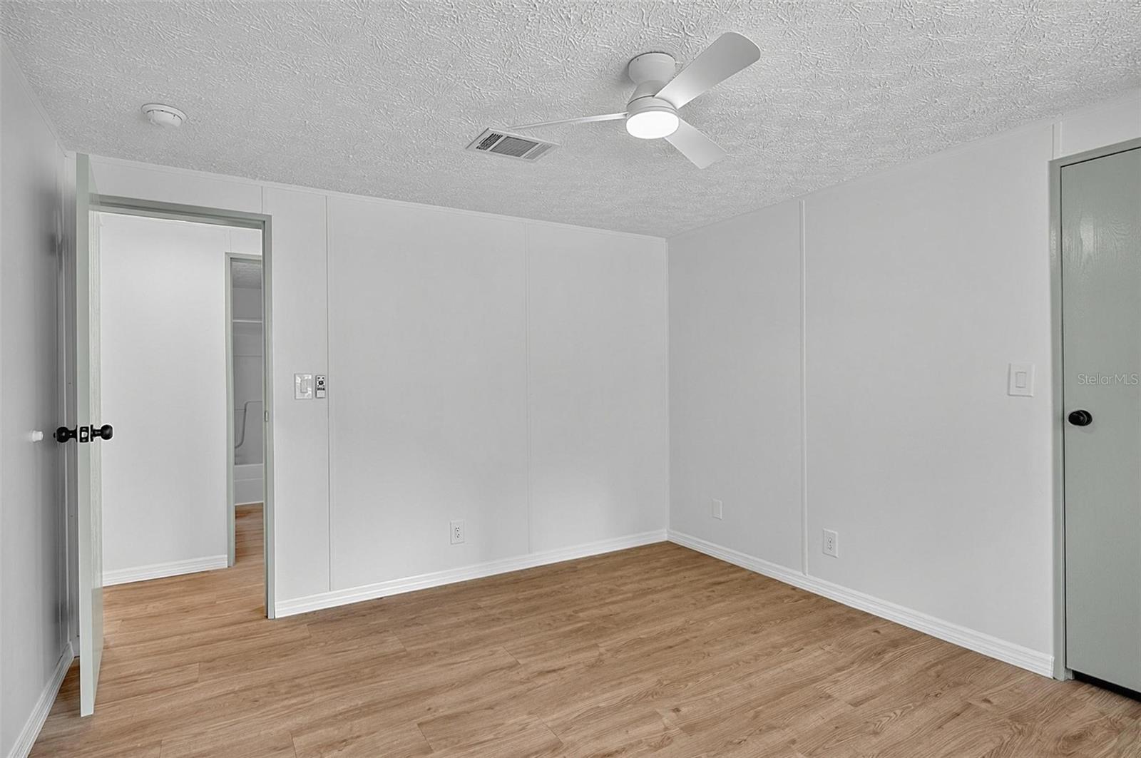 DAYTONA NORTH - Residential