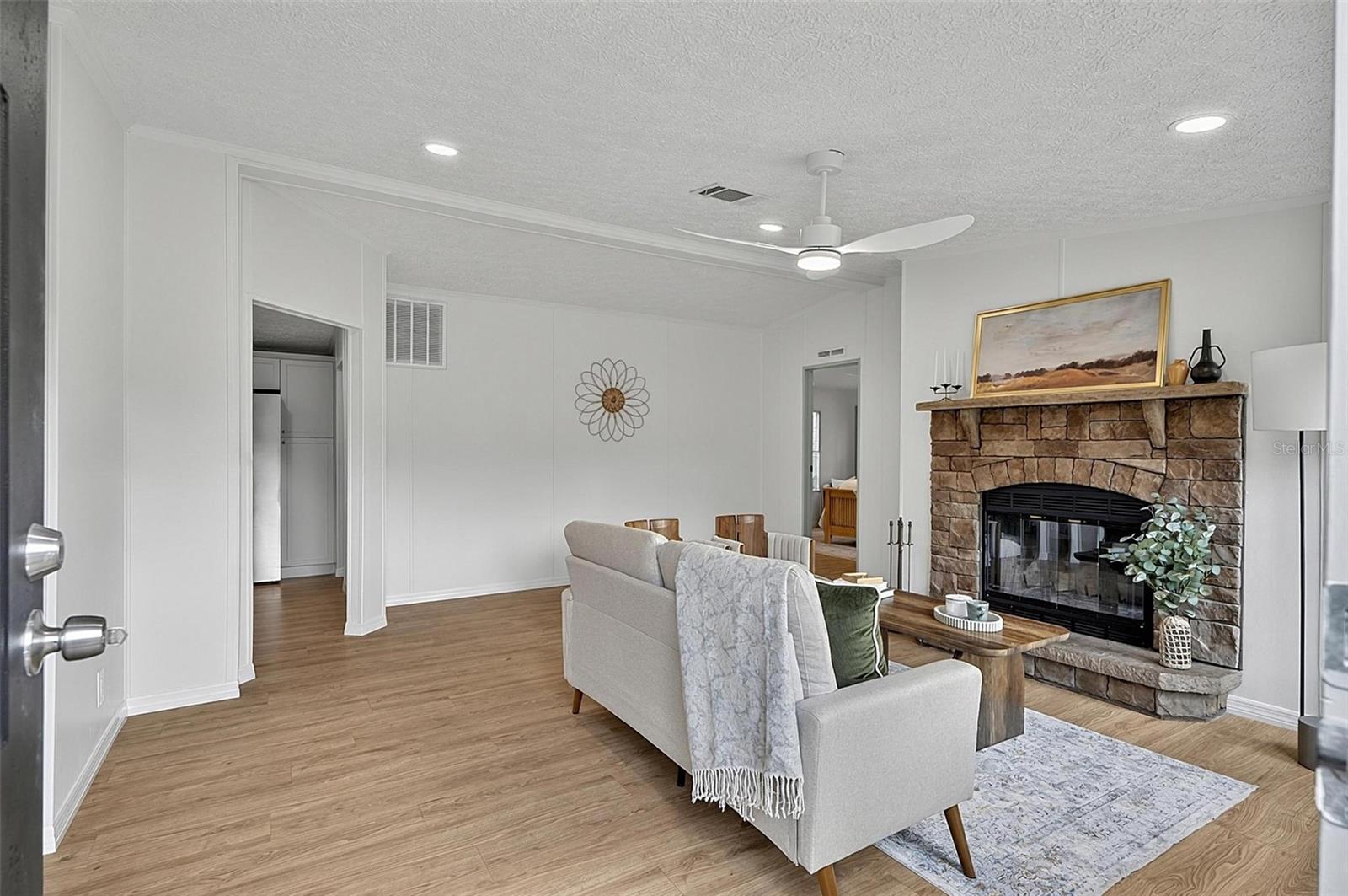DAYTONA NORTH - Residential