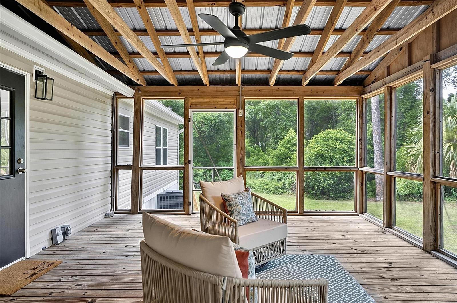 DAYTONA NORTH - Residential