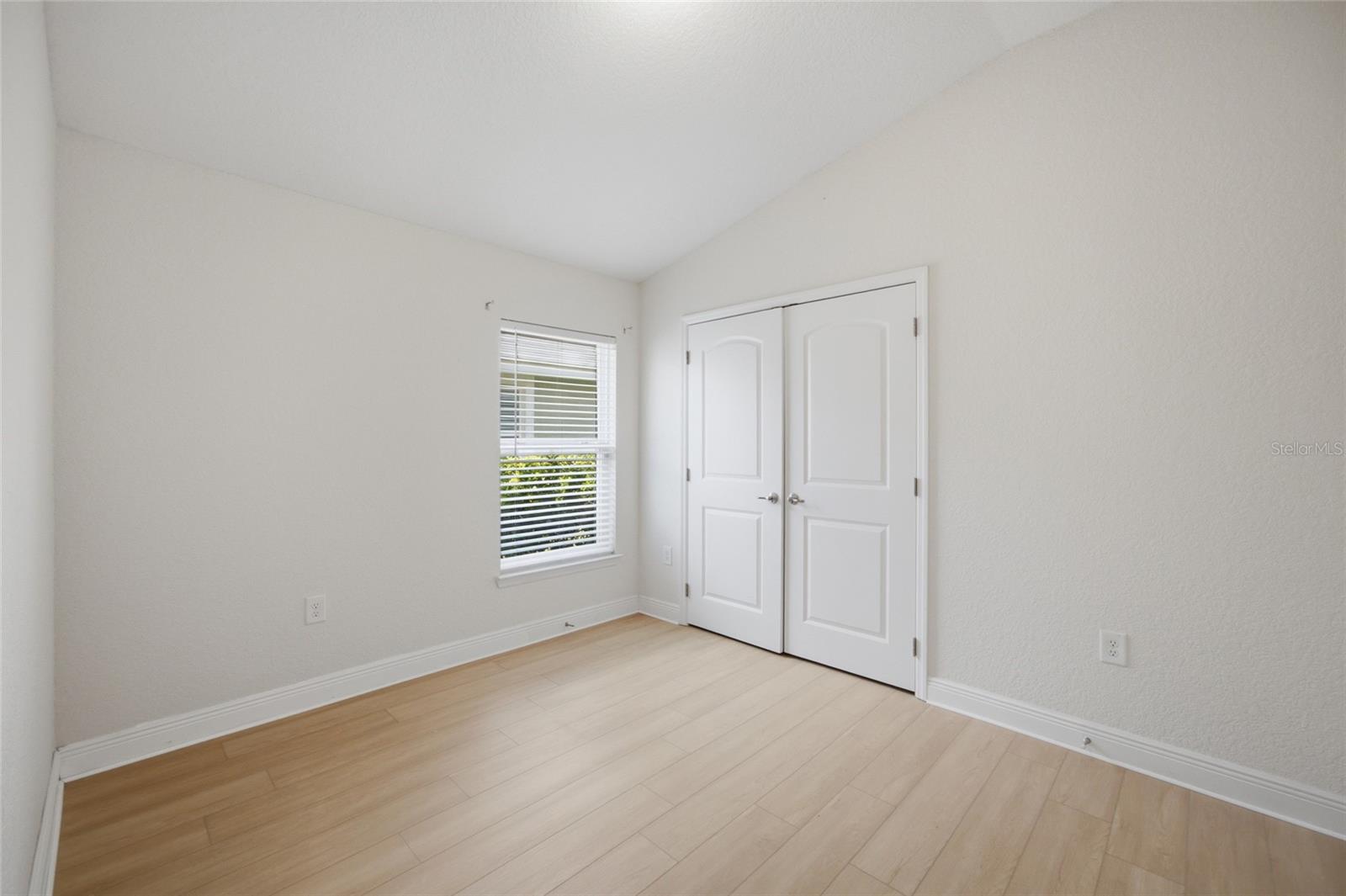 DIAMOND COVE - Residential