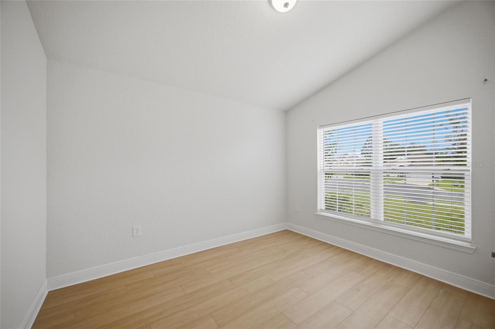 DIAMOND COVE - Residential