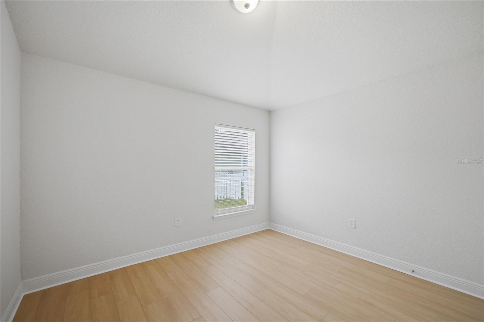 DIAMOND COVE - Residential