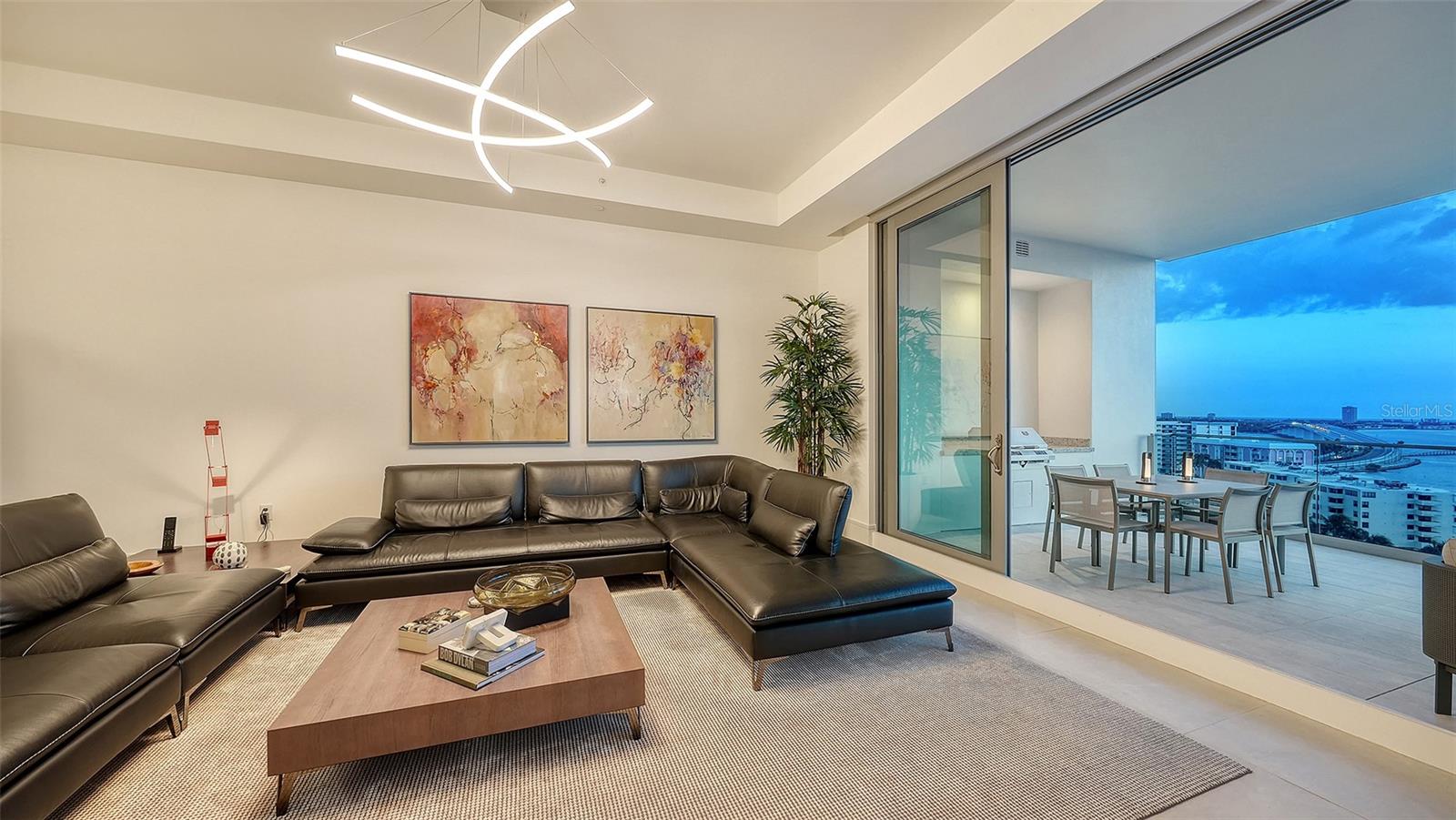 BLOCK 6 CONDO - Residential