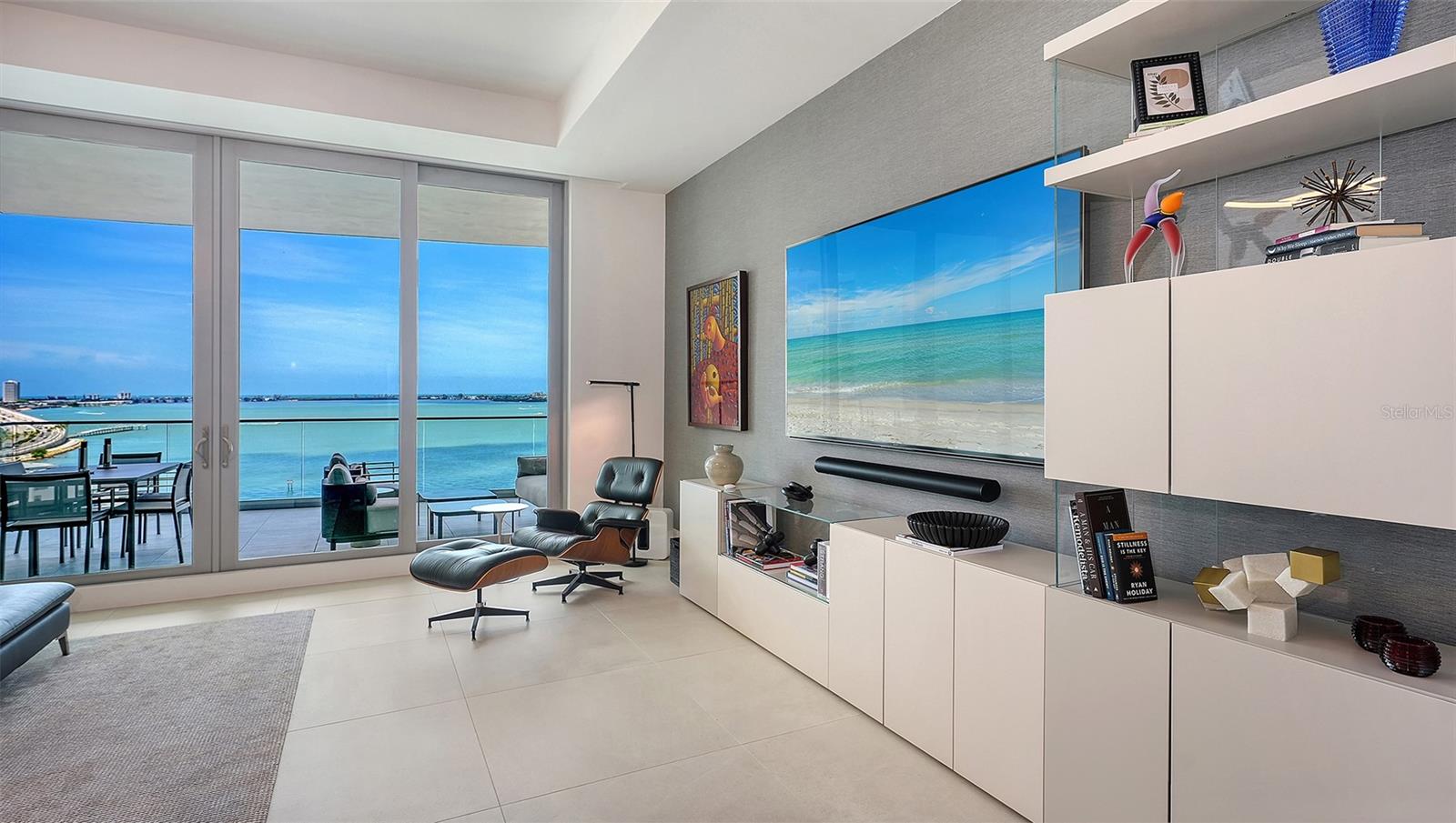 BLOCK 6 CONDO - Residential