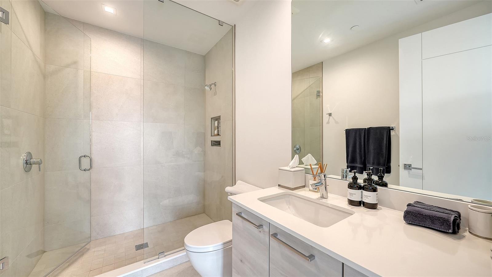 BLOCK 6 CONDO - Residential