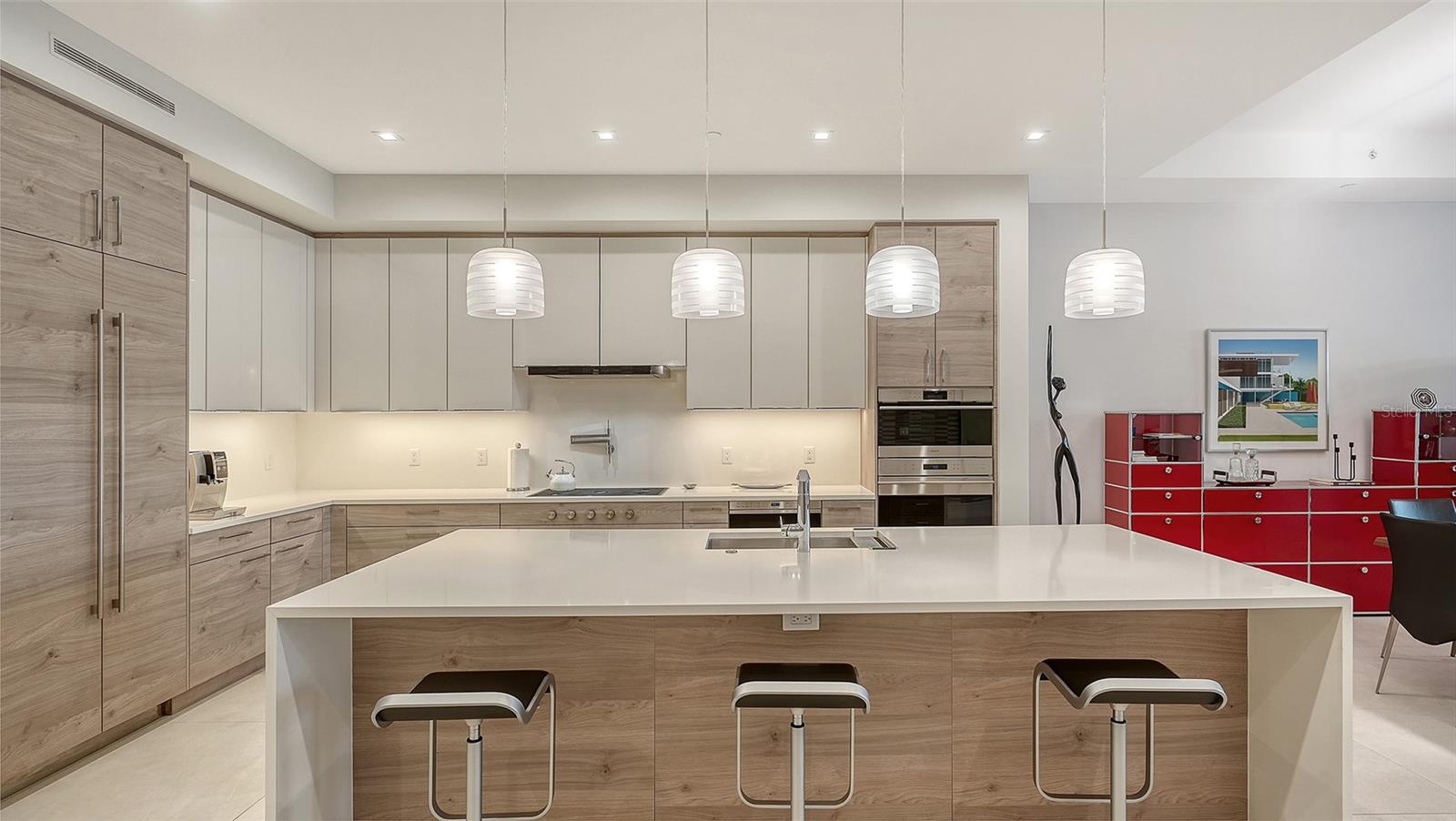 BLOCK 6 CONDO - Residential